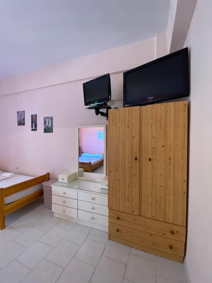 Yfantis Sakis Apartment'S Eratiní Eksteriør billede