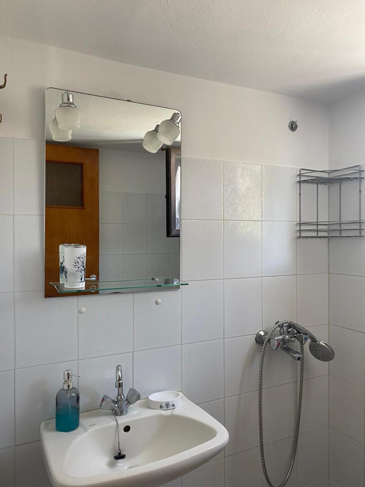 Yfantis Sakis Apartment'S Eratiní Eksteriør billede